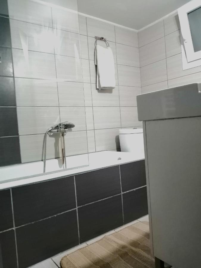 Comfortable Modern Entire House Near The Center Of Athens-Blue Serenity Eksteriør billede